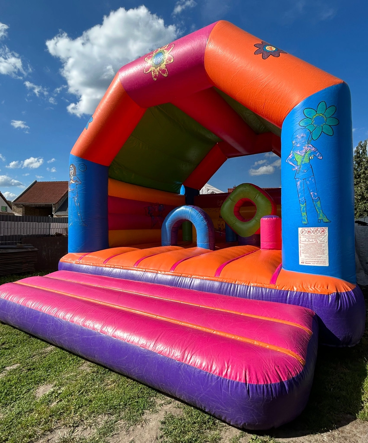 Hüpfburgen Mieten - Hüpfburg für alle Anlässe, Eventmodule 