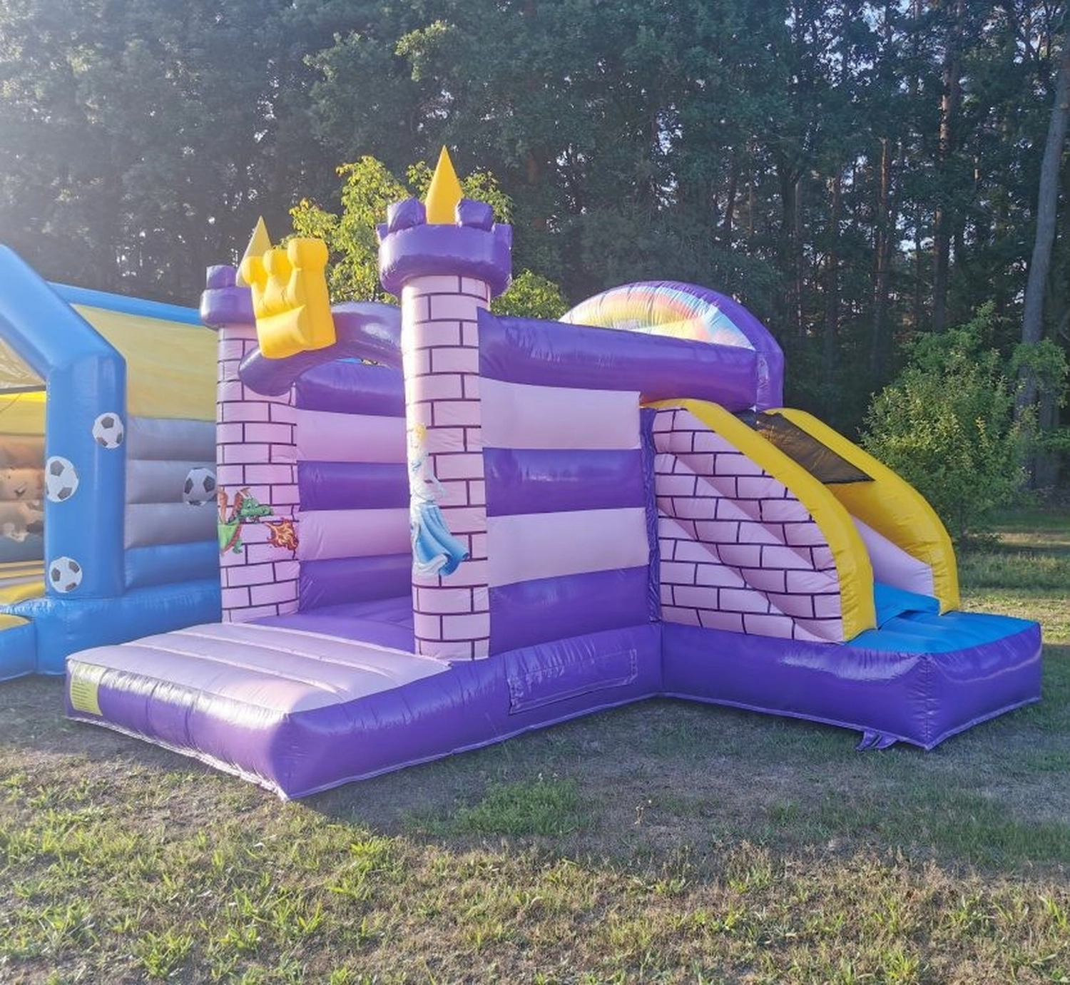 Hüpfburgen Mieten - Hüpfburg für alle Anlässe, Eventmodule - Prinzessinnen Hüpfburg